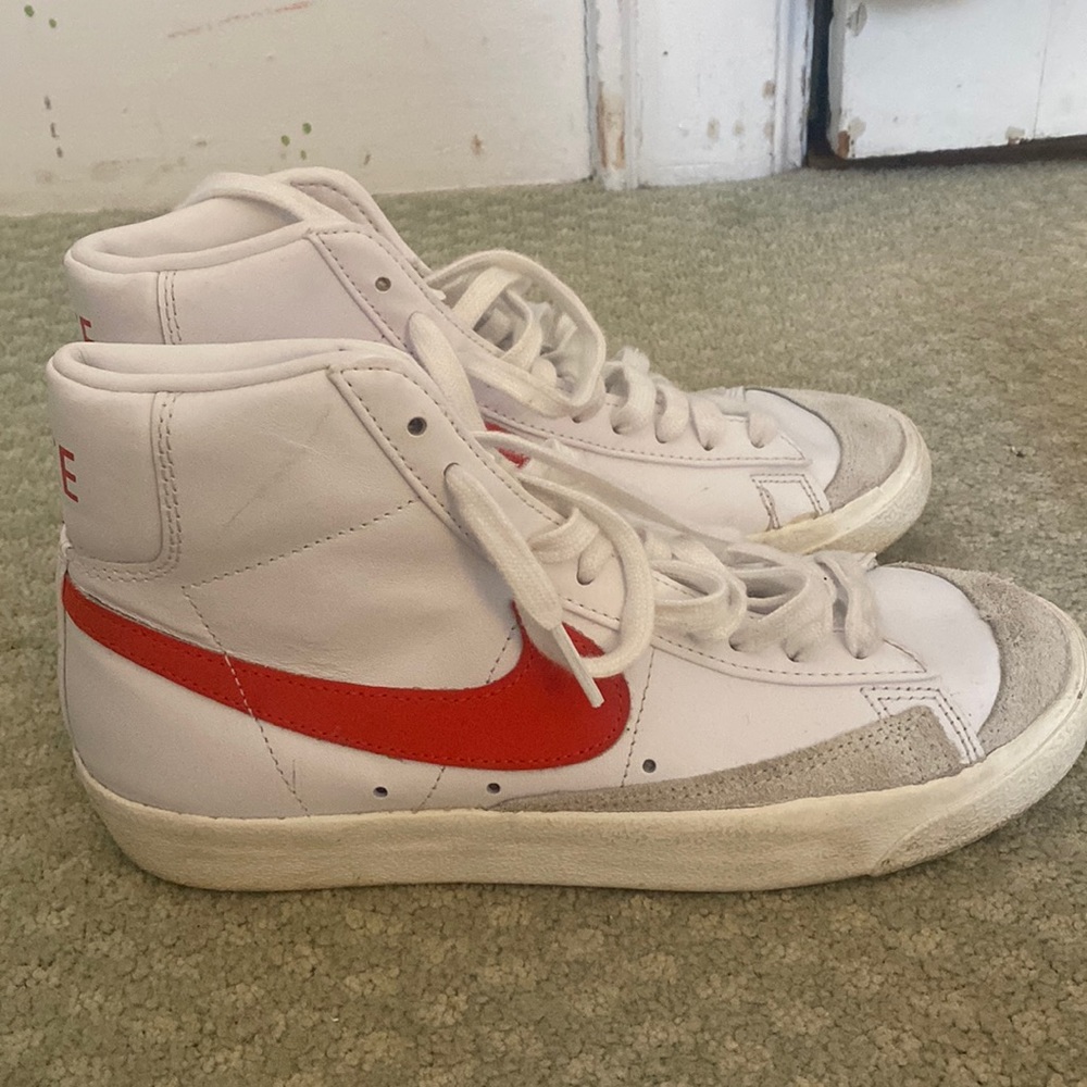Women’s Nike Blazer sneakers